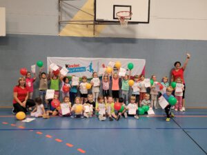 Kinderturntag "kinder - Joy of moving", Tierische Weltreise